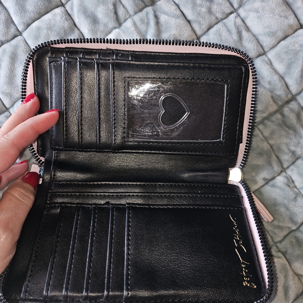 Betsey Johnson Pink Gummy Bear Wallet - Picture 3 of 4